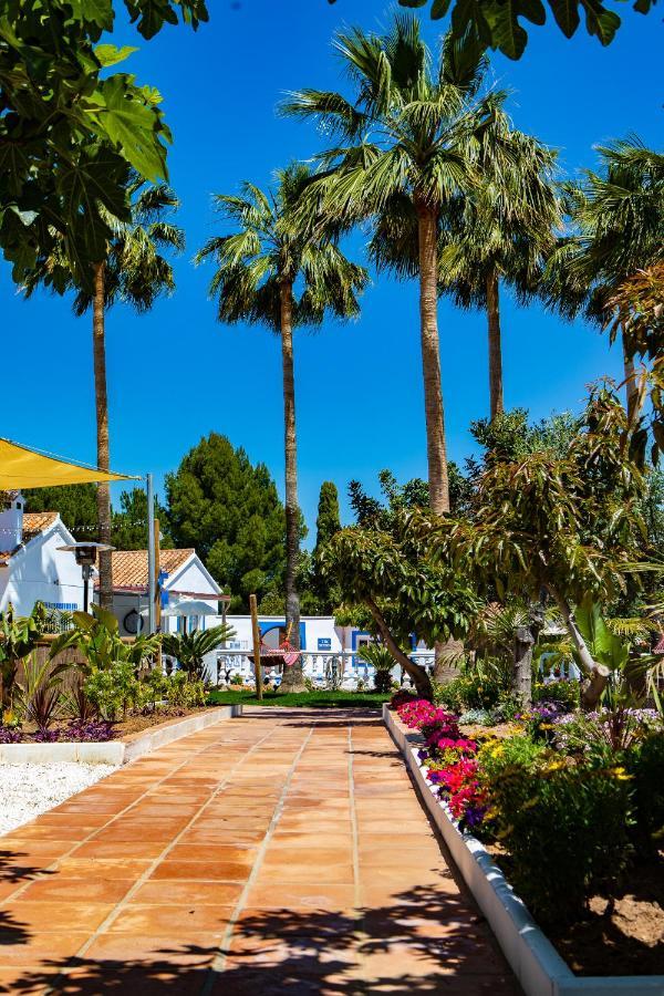The Palms Boutique Resort Málaga - Adults Only Alhaurín de la Torre Kültér fotó